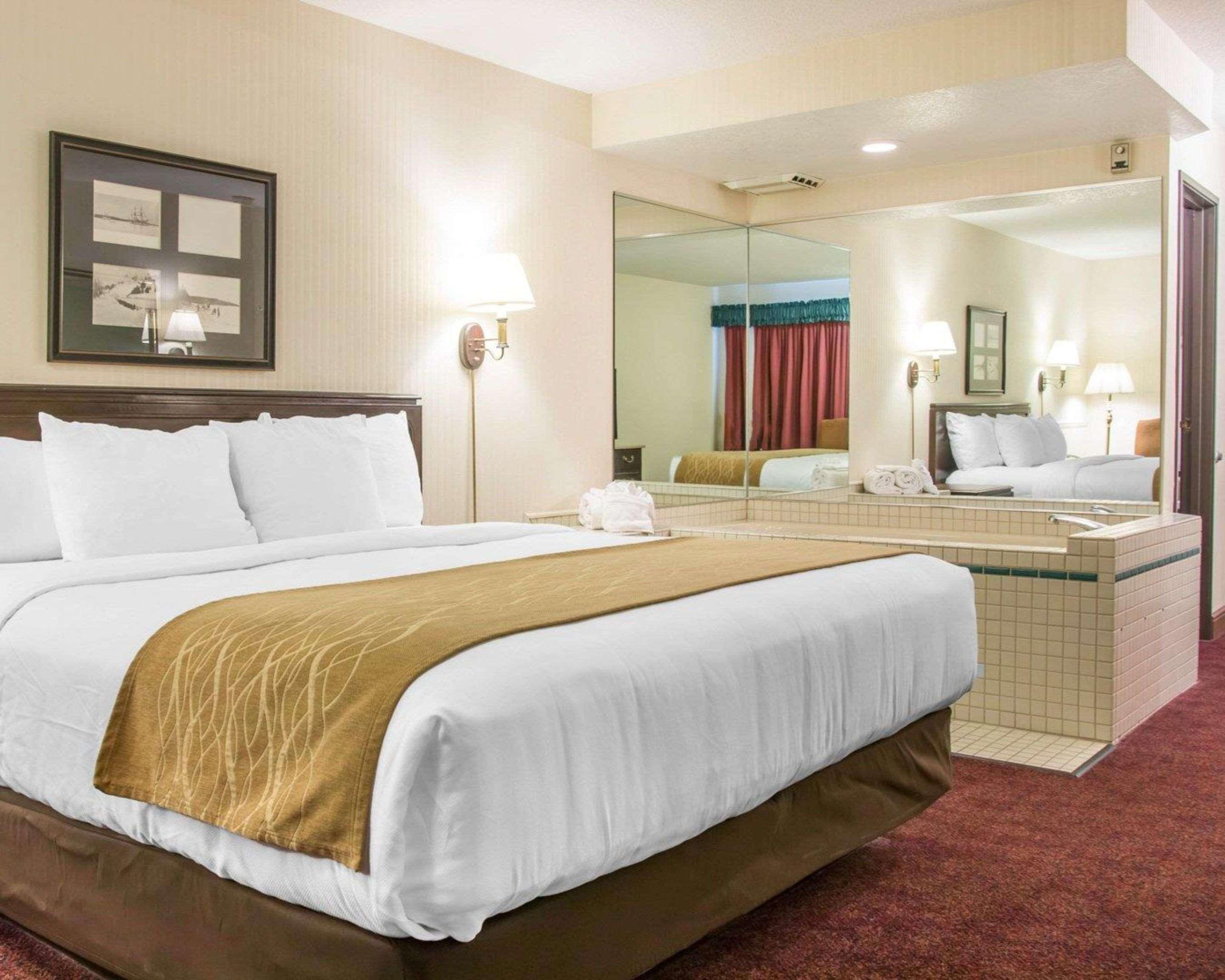 Comfort Inn Lakeside Mackinaw City Εξωτερικό φωτογραφία