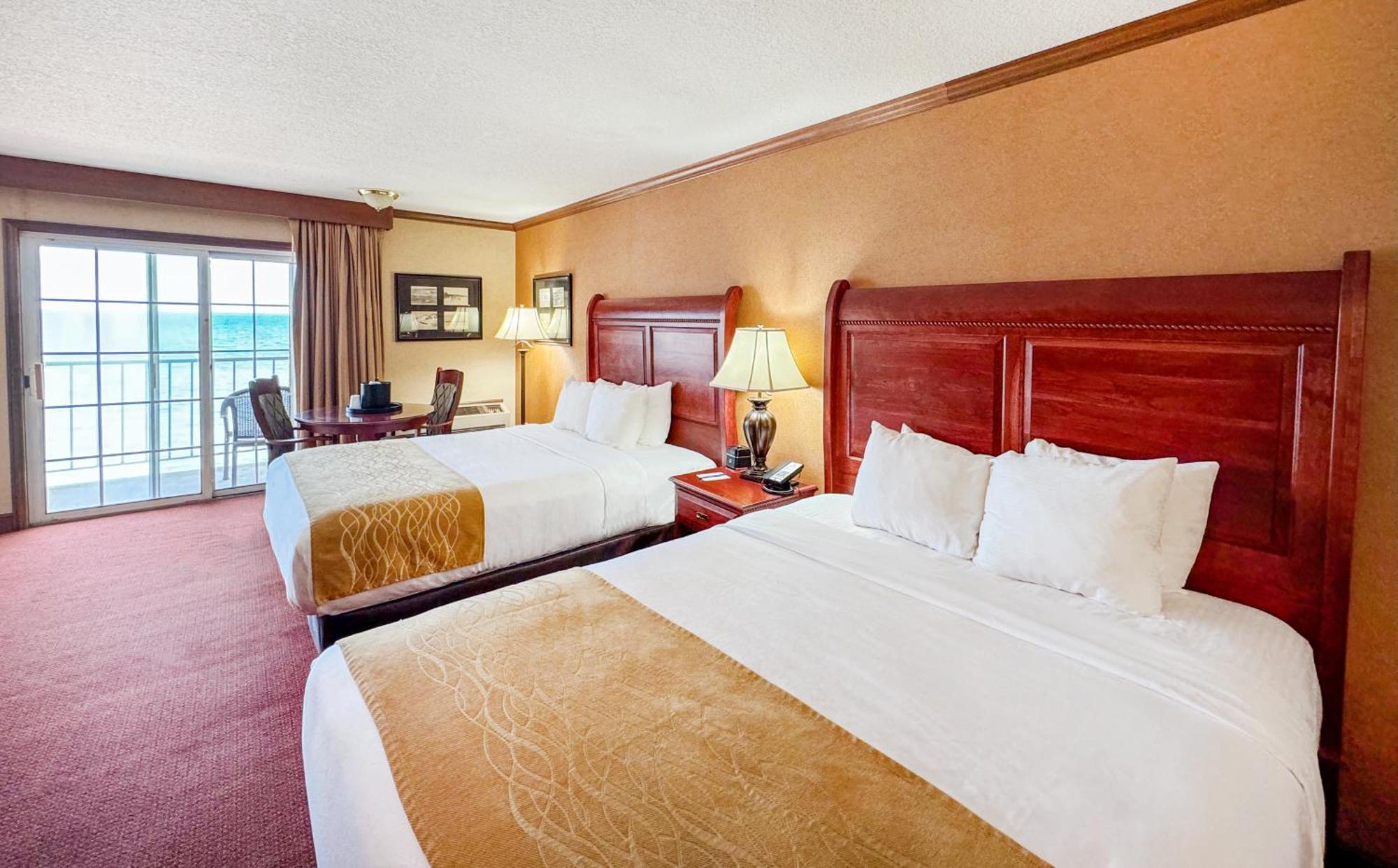 Comfort Inn Lakeside Mackinaw City Εξωτερικό φωτογραφία