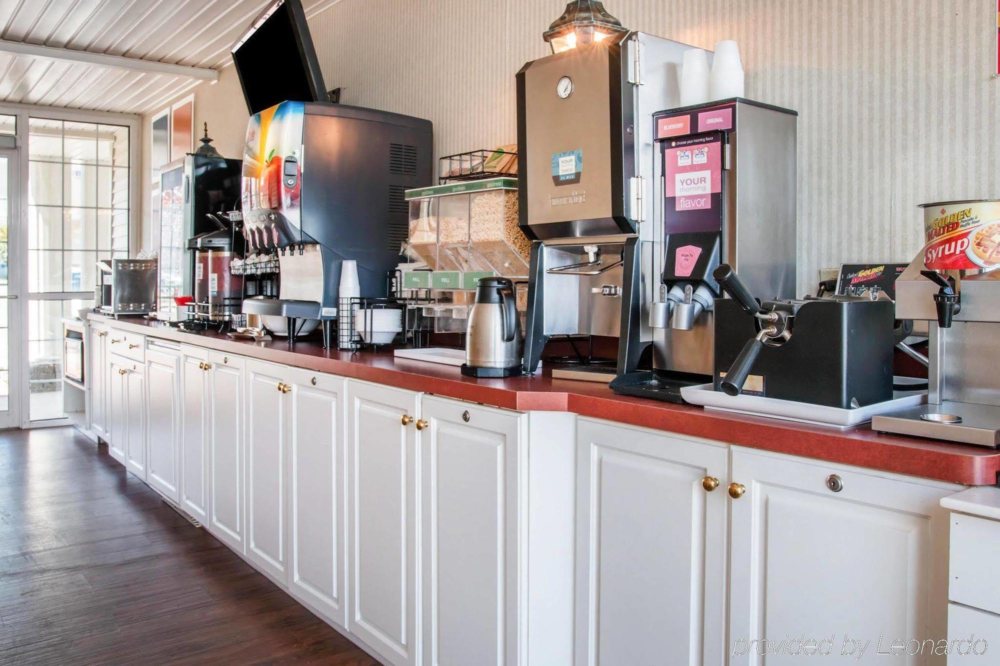 Comfort Inn Lakeside Mackinaw City Εξωτερικό φωτογραφία